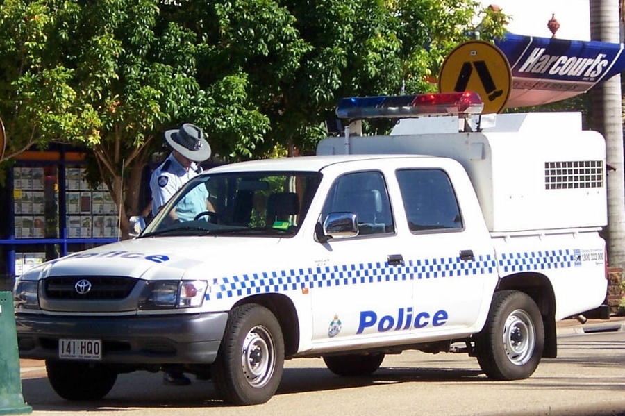 APC2474619025.jpg