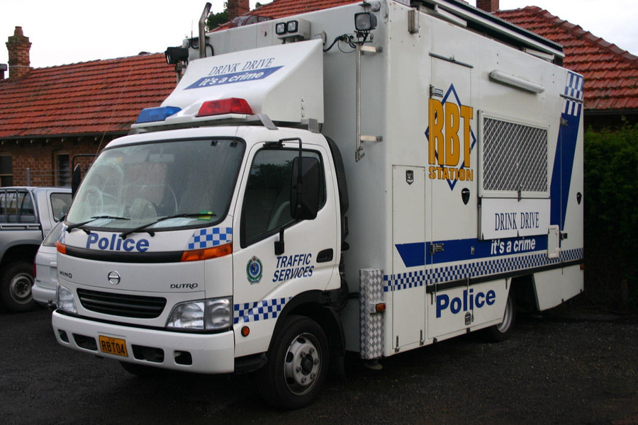 APC2013702208