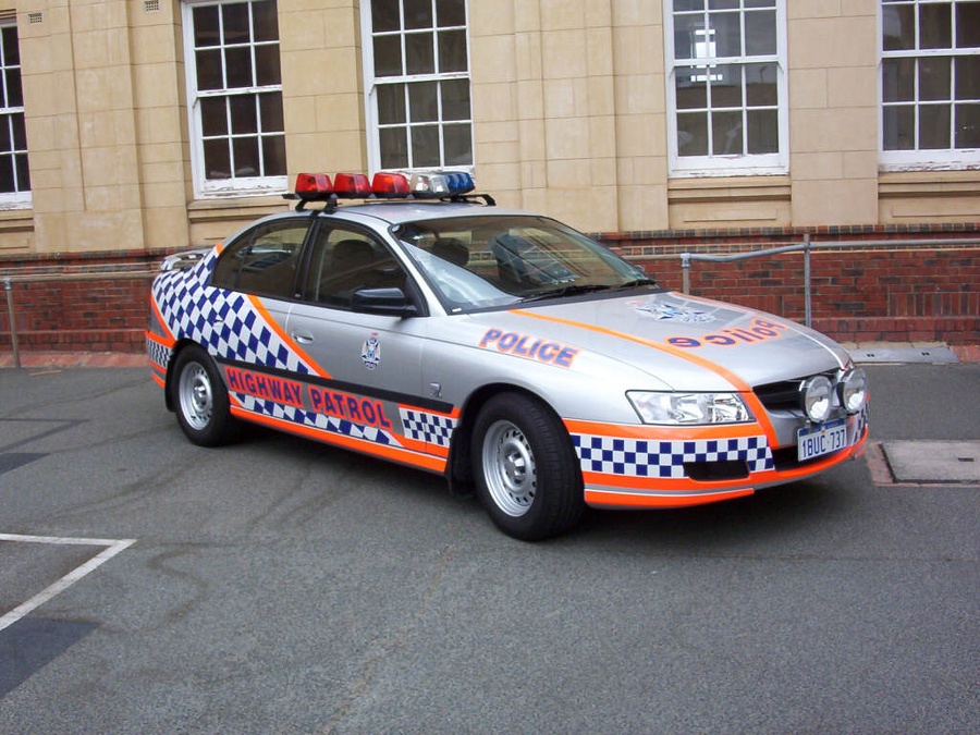 APC2610304219