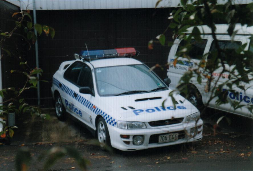 APC4006477934.jpg