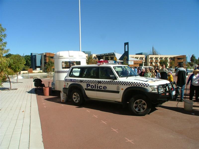 APC2307617617